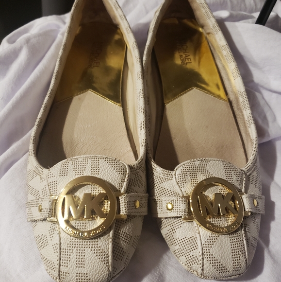 Michael Kors flats - Picture 2 of 3